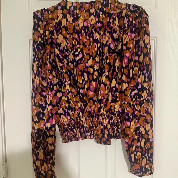 Floral Blouse long sleeve v neck smocked waist top - Picture 3 of 4